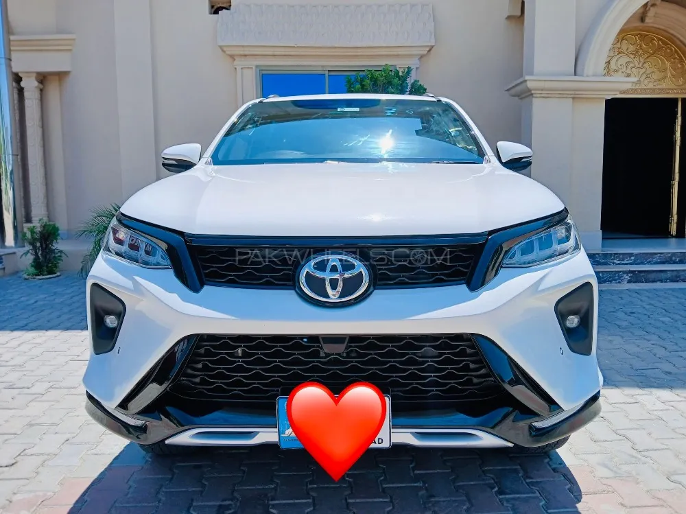 Toyota Fortuner 2022 for Sale in Lahore Image-1