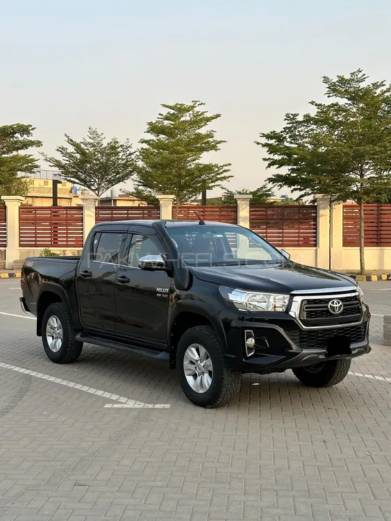 Toyota Hilux 2018 for Sale in Lahore Image-1