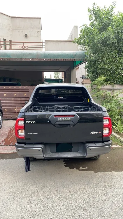 Toyota Hilux 2023 for Sale in Lahore Toyota Hilux 2023 for Sale in Lahore Image-9