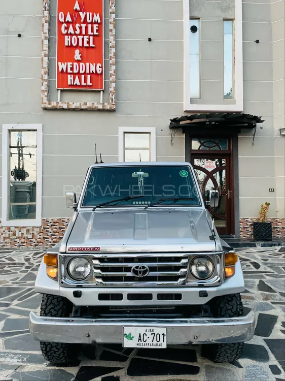 Toyota Land Cruiser 1990 for Sale in Abbottabad Image-1
