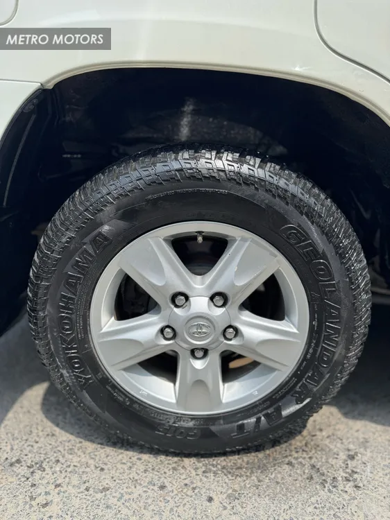 Toyota Land Cruiser 2012 for Sale in Lahore Toyota Land Cruiser 2012 for Sale in Lahore Image-11