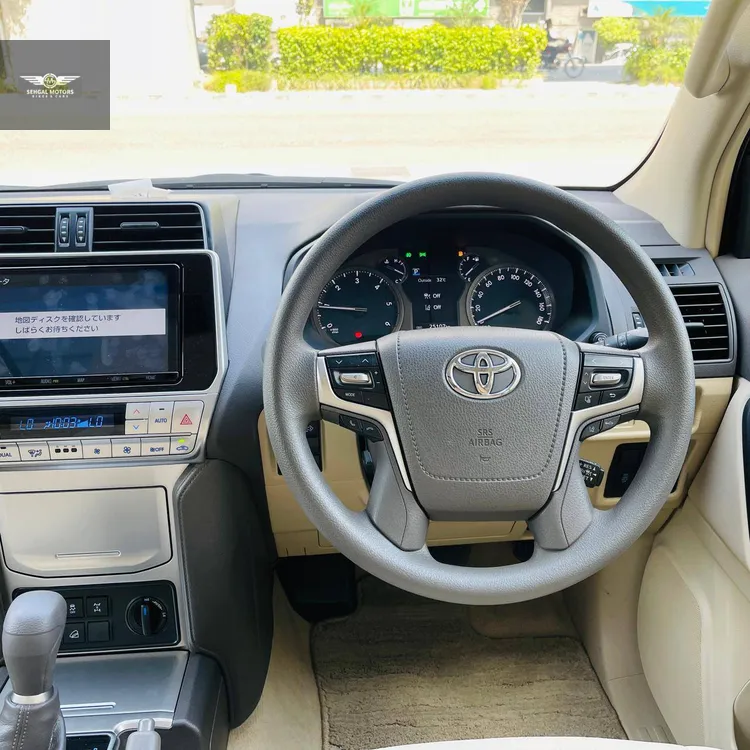 Toyota Prado 2019 for Sale in Rawalpindi Toyota Prado 2019 for Sale in Rawalpindi Image-7
