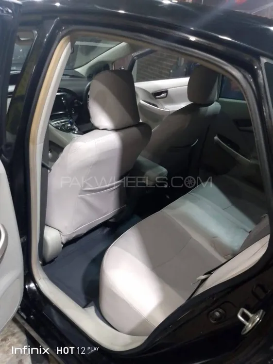 Toyota Prius 2009 for Sale in Gujranwala Toyota Prius 2009 for Sale in Gujranwala Image-5