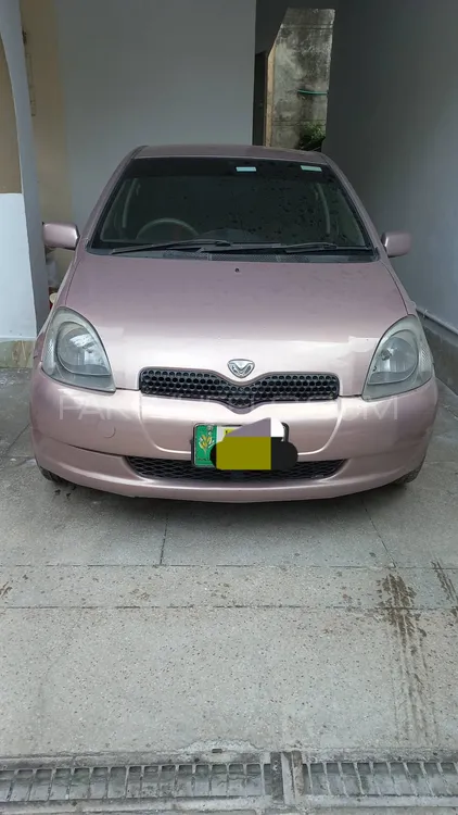 Toyota Vitz 1999 for Sale in Lahore Image-1