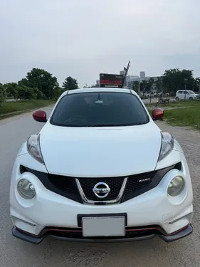 Nissan Juke 16GT Four Premium Personalized Package 2012