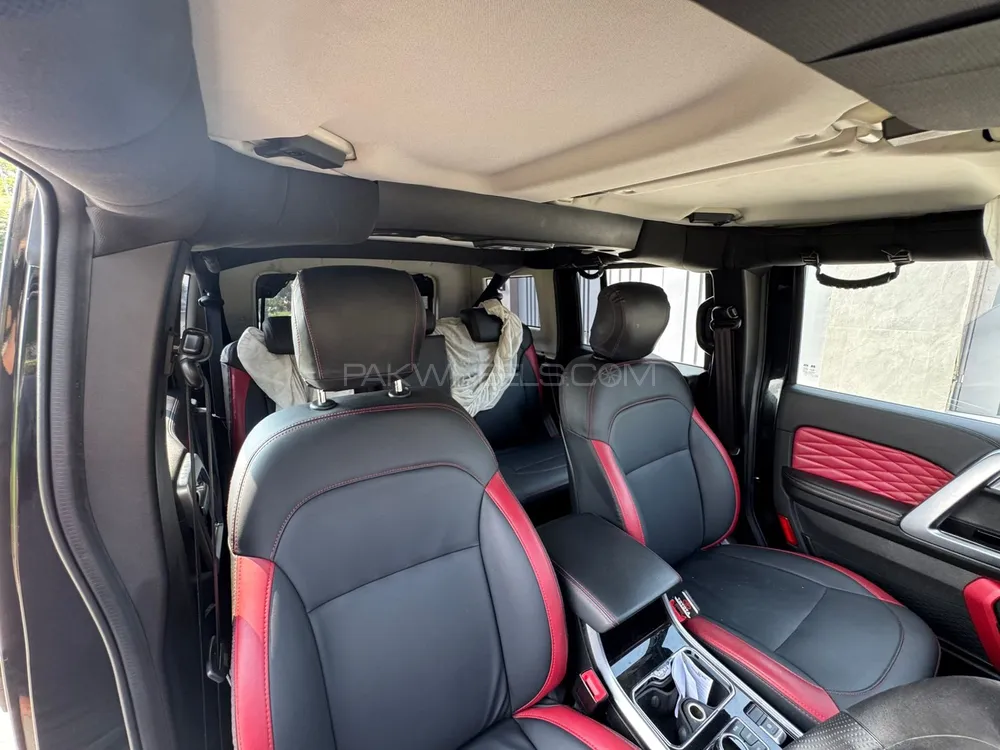 BAIC BJ40 Plus 2023 for Sale in Sialkot BAIC BJ40 Plus 2023 for Sale in Sialkot Image-5