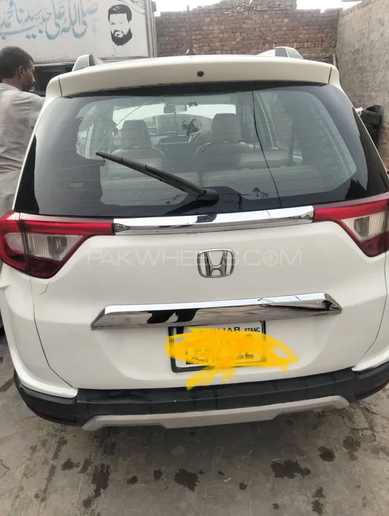 Honda BR-V 2017 for Sale in Faisalabad Image-1