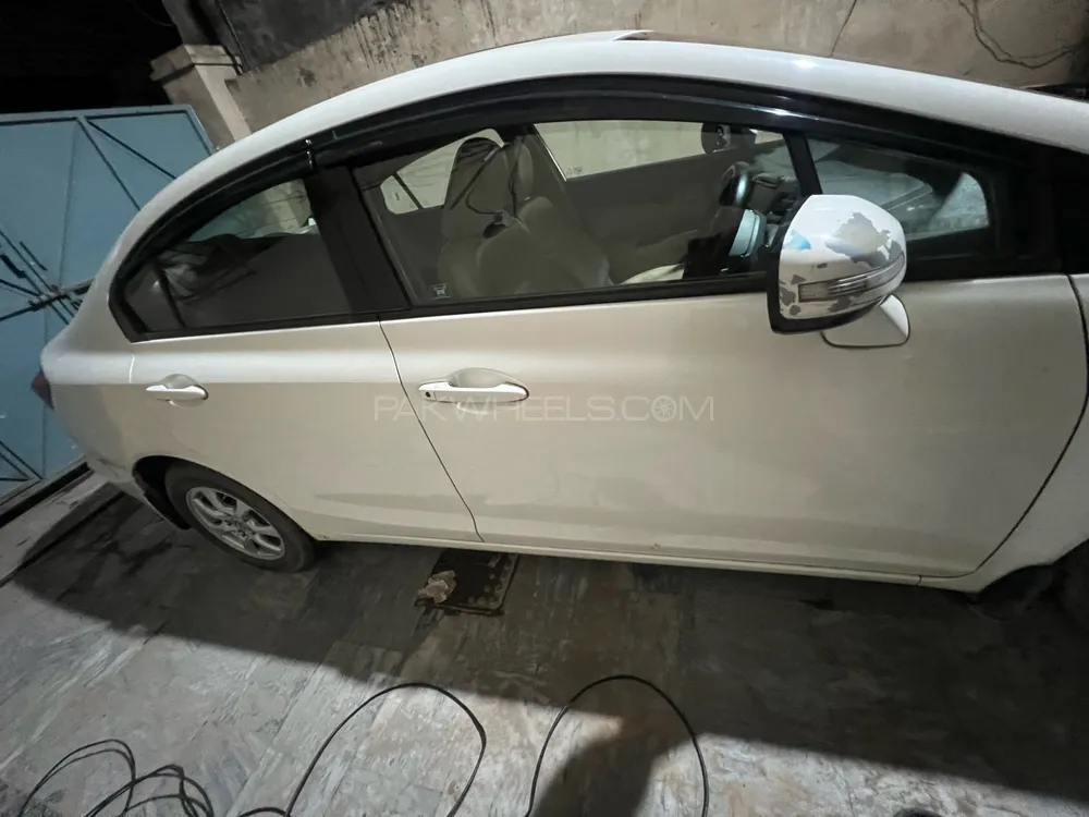 Honda Civic 2015 for Sale in Lahore Image-1