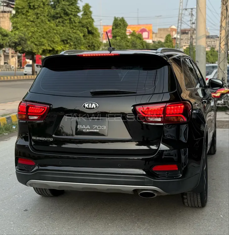 KIA Sorento 2022 for Sale in Lahore KIA Sorento 2022 for Sale in Lahore Image-6