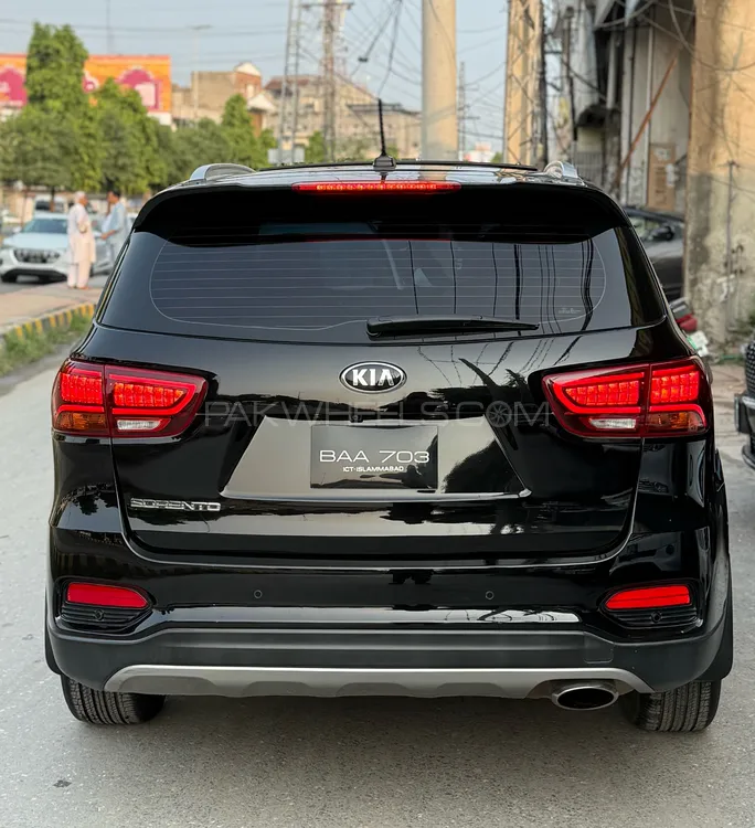 KIA Sorento 2022 for Sale in Lahore KIA Sorento 2022 for Sale in Lahore Image-5