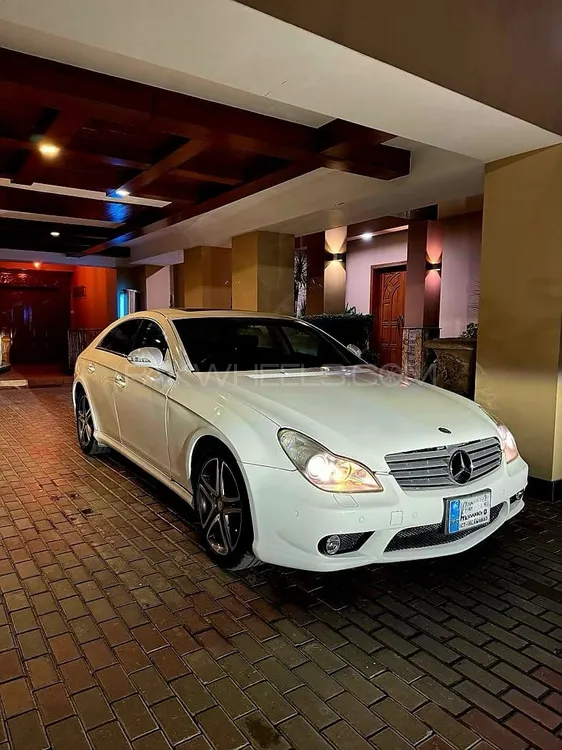 Mercedes Benz CLS Class 2010 for Sale in Lahore Image-1