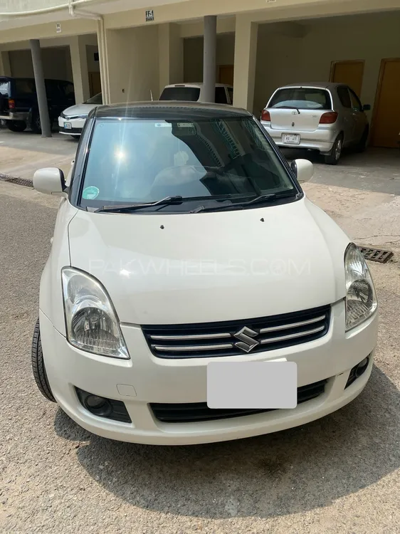 Suzuki Swift 2015 for Sale in Islamabad Image-1