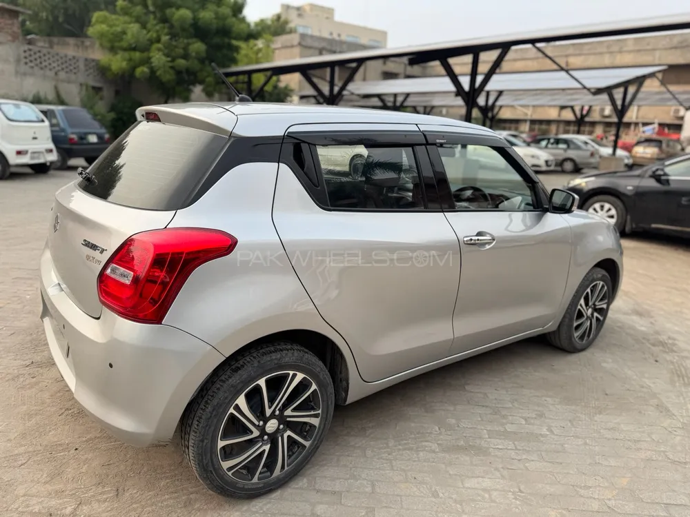 Suzuki Swift 2023 for Sale in Faisalabad Image-1