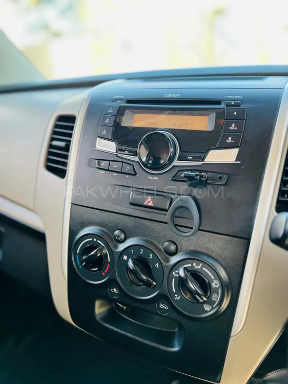 Suzuki Wagon R 2018 for Sale in Peshawar Suzuki Wagon R 2018 for Sale in Peshawar Image-11