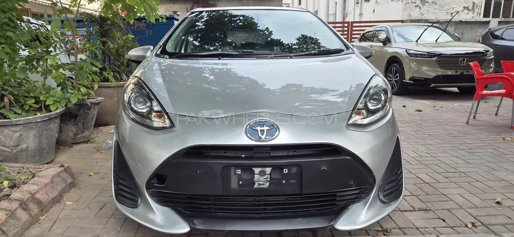 Toyota Aqua 2019 for Sale in Islamabad Image-1