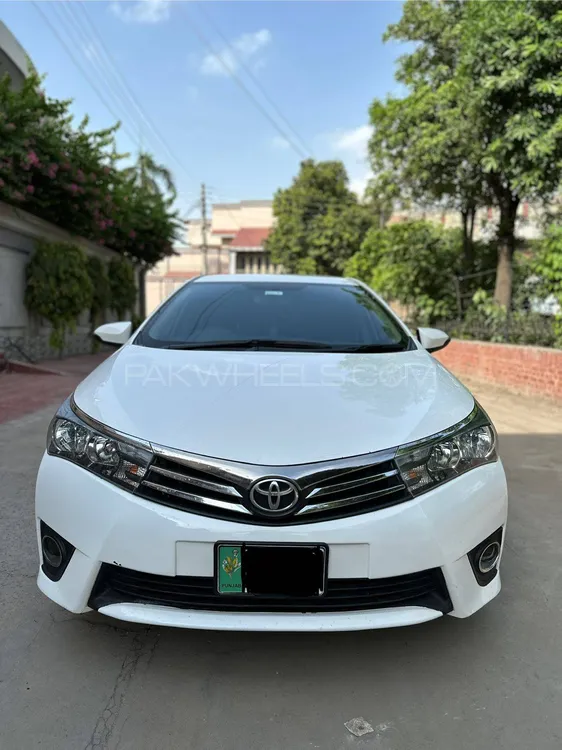 Toyota Corolla 2016 for Sale in Faisalabad Image-1