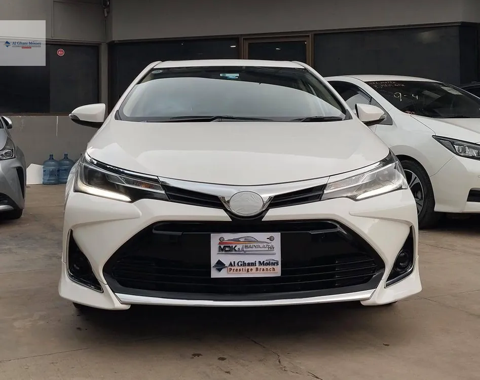 Toyota Corolla 2023 for Sale in Karachi Image-1
