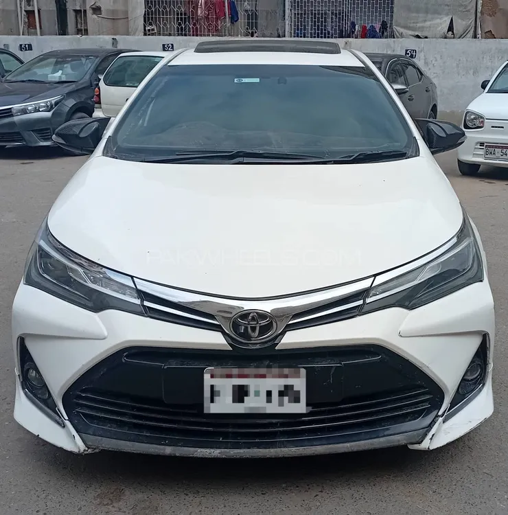 Toyota Corolla 2020 for Sale in Karachi Image-1