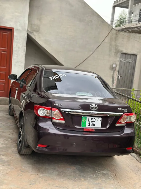 Toyota Corolla 2012 for Sale in Kot Momin Image-1