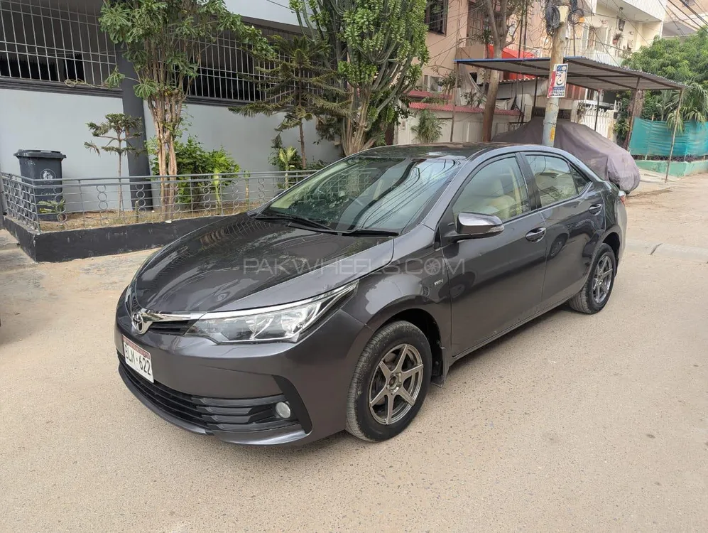Toyota Corolla 2018 for Sale in Karachi Image-1