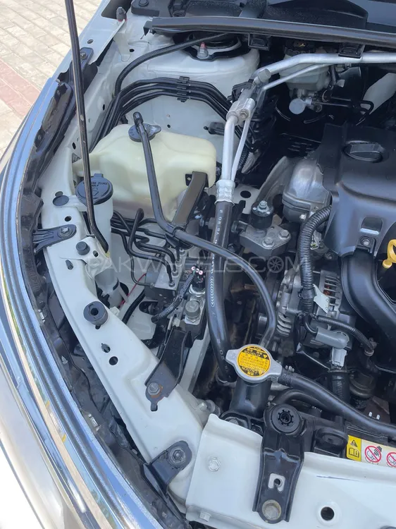 Toyota Corolla 2019 for Sale in Bhalwal Image-1