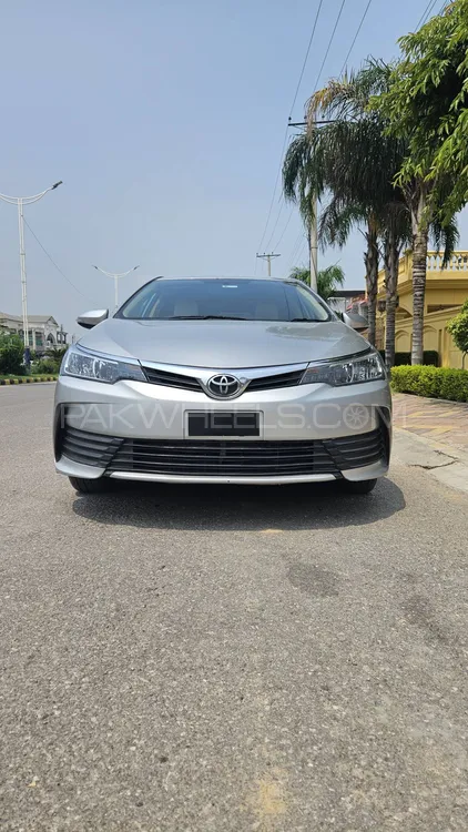 Toyota Corolla 2020 for Sale in Islamabad Image-1