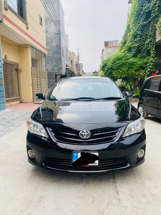 Toyota Corolla 2011 for Sale in Lahore Image-1