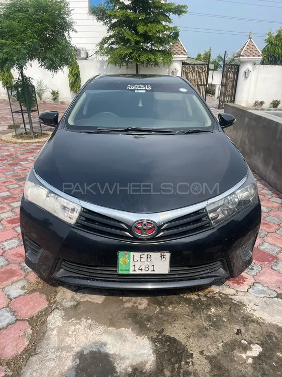 Toyota Corolla 2015 for Sale in Mandi bahauddin Image-1