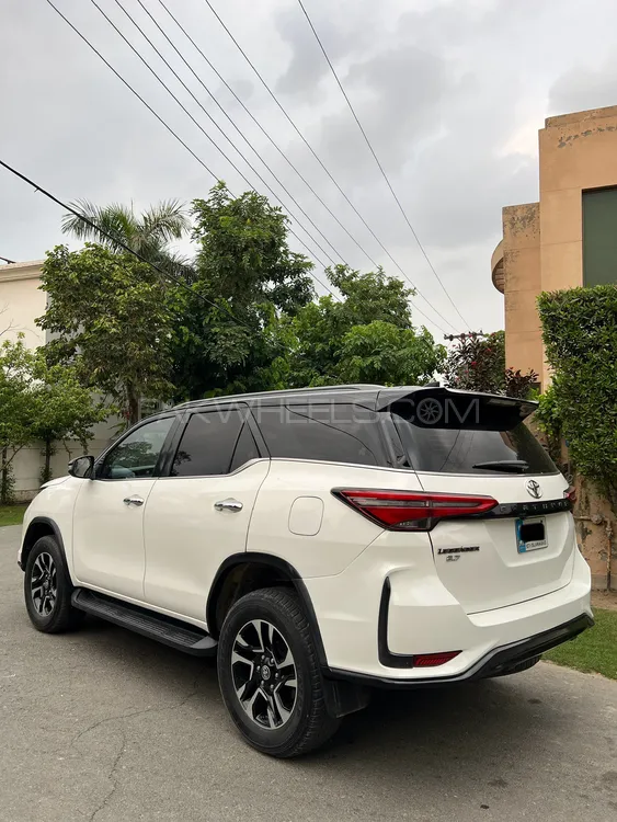 Toyota Fortuner 2018 for Sale in Lahore Toyota Fortuner 2018 for Sale in Lahore Image-5