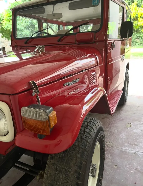 Toyota Land Cruiser 1984 for Sale in Mardan Toyota Land Cruiser 1984 for Sale in Mardan Image-3