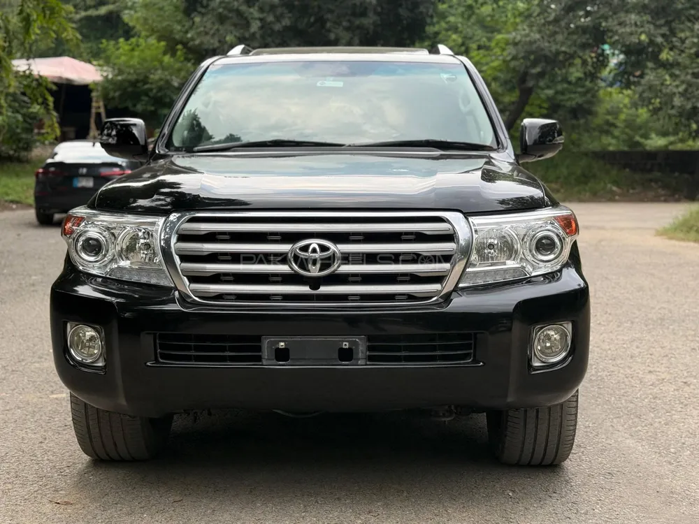 Toyota Land Cruiser 2011 for Sale in Islamabad Image-1