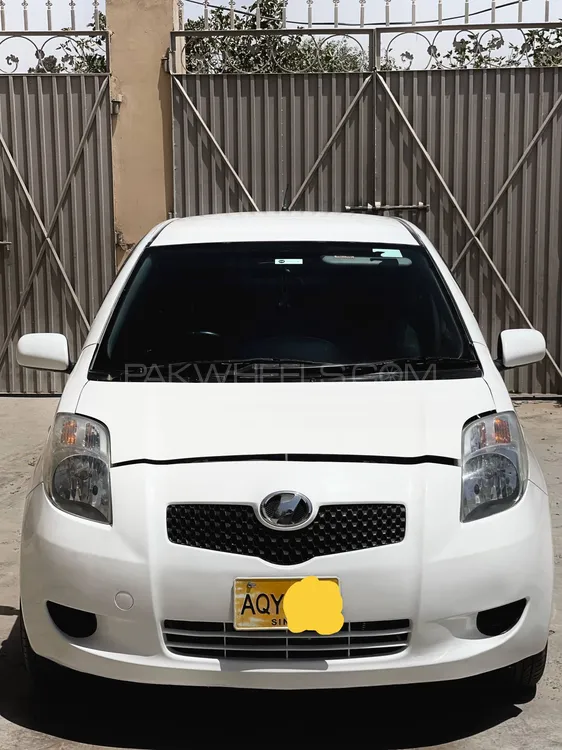 Toyota Vitz 2005 for Sale in Quetta Image-1