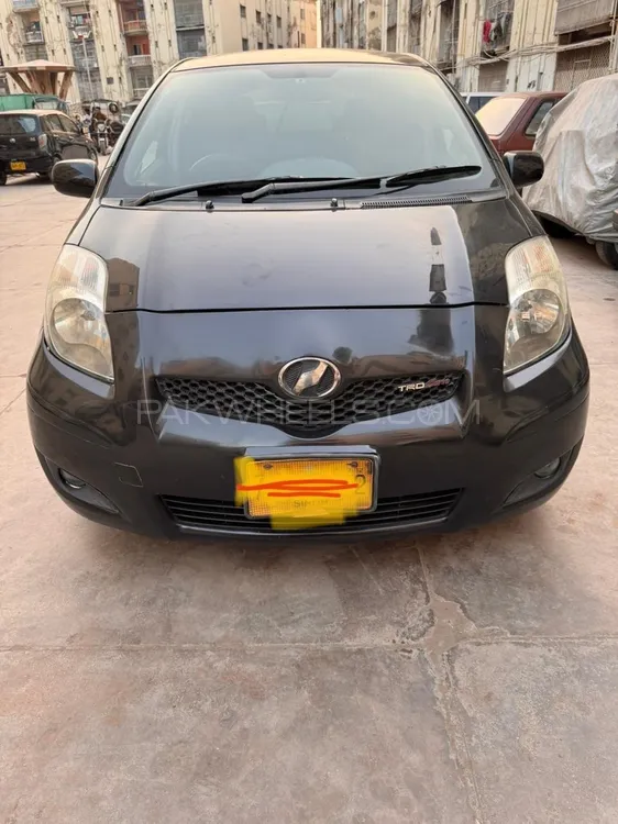 Toyota Vitz 2007 for Sale in Karachi Image-1