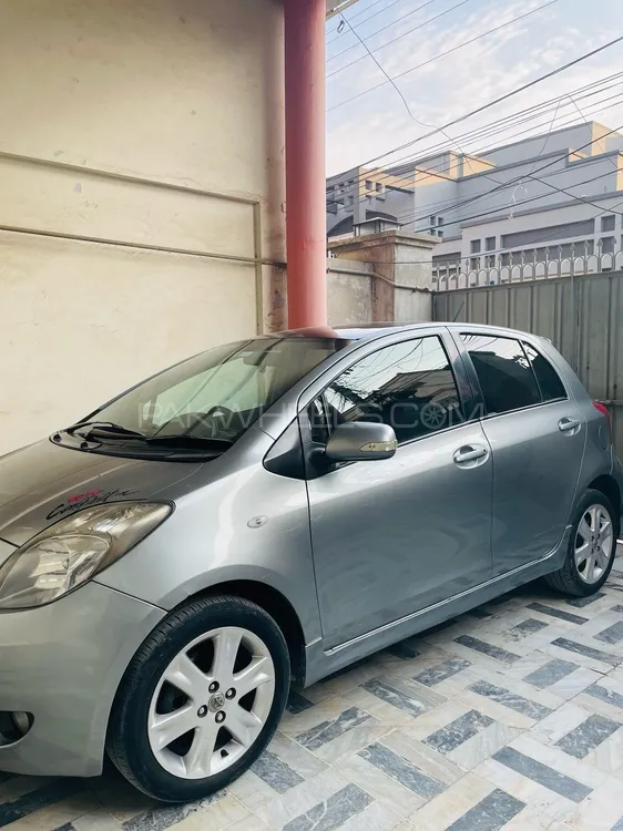 Toyota Vitz 2007 for Sale in Faisalabad Image-1