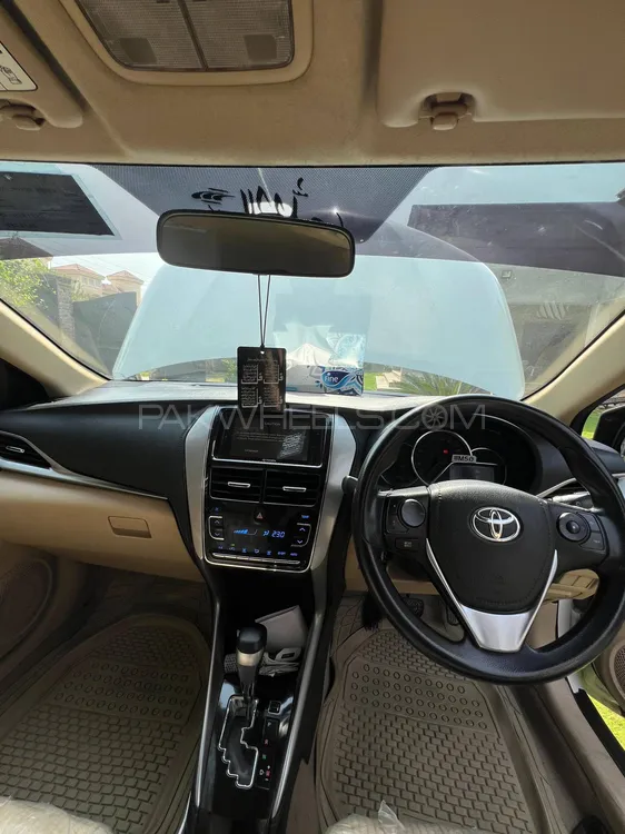 Toyota Yaris Sedan 2020 for Sale in Islamabad Image-1