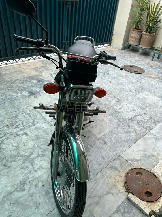 Asia Hero  125cc Self Start 2022 for Sale Image-1