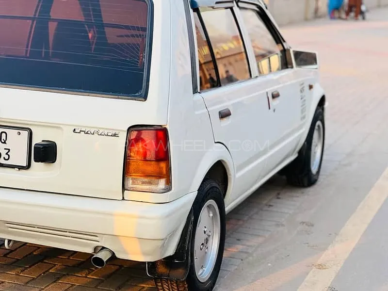 Daihatsu Charade 1986 for Sale in Okara Image-1