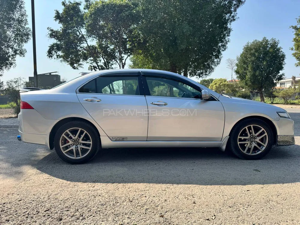 Honda Accord 2002 for Sale in Lahore Honda Accord 2002 for Sale in Lahore Image-9