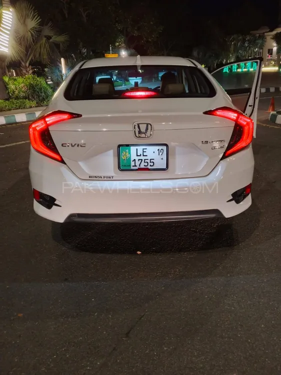 Honda Civic 2019 for Sale in Lahore Image-1