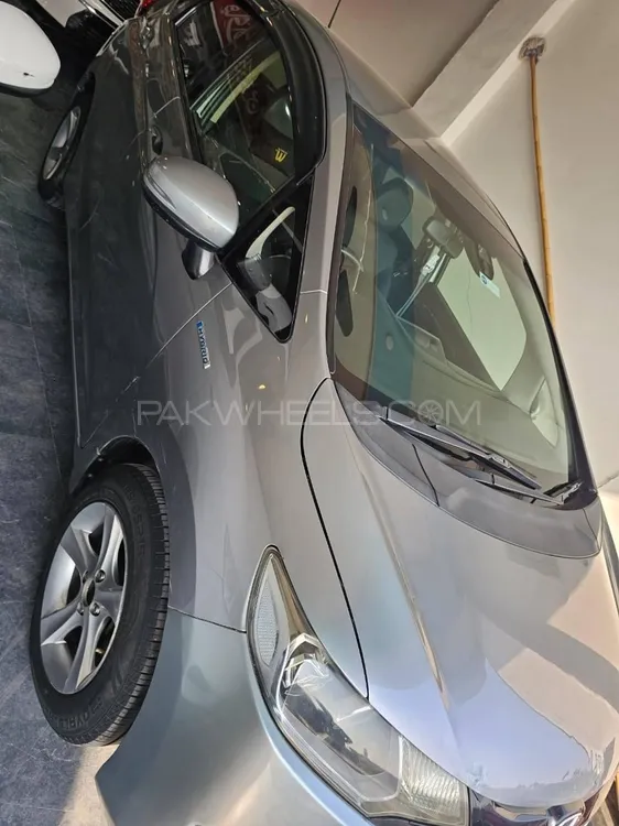 Honda Fit 2015 for Sale in Lahore Image-1