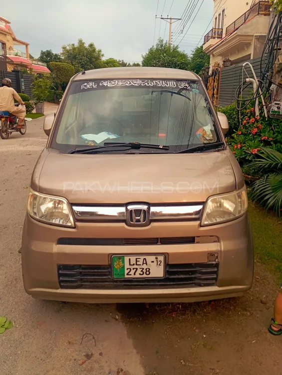 Honda Zest 2012 for Sale in Lahore Image-1