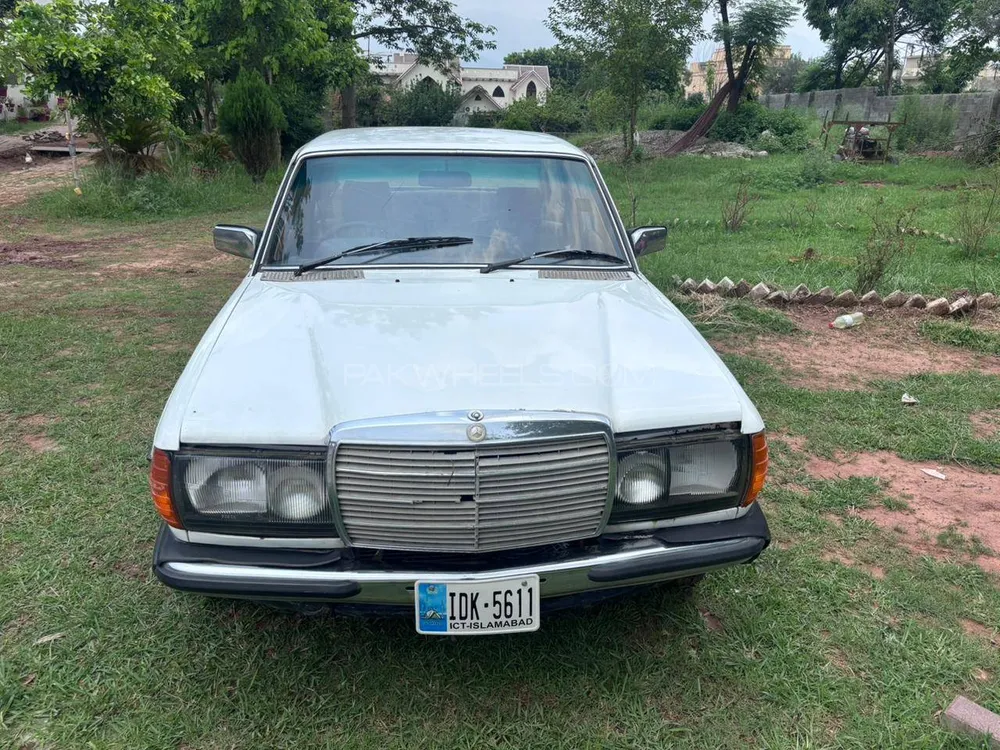 Mercedes Benz E Class 1984 for Sale in Islamabad Image-1