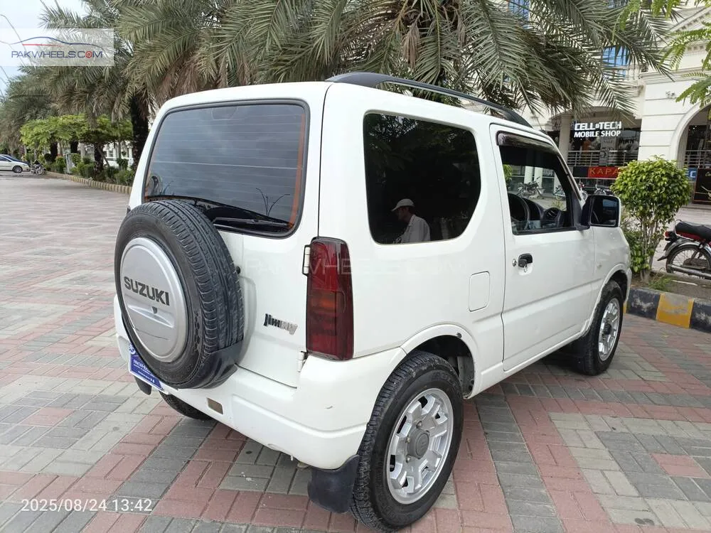 Suzuki Jimny 2017 for Sale in Gujranwala Suzuki Jimny 2017 for Sale in Gujranwala Image-5