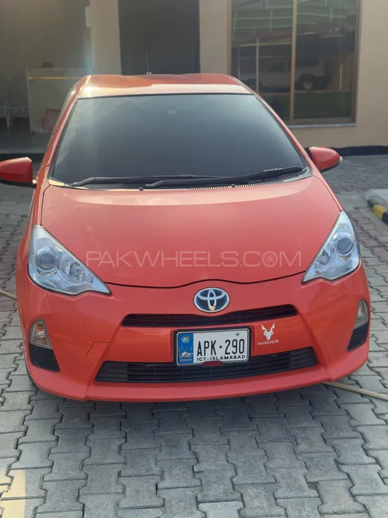 Toyota Aqua 2013 for Sale in Peshawar Image-1