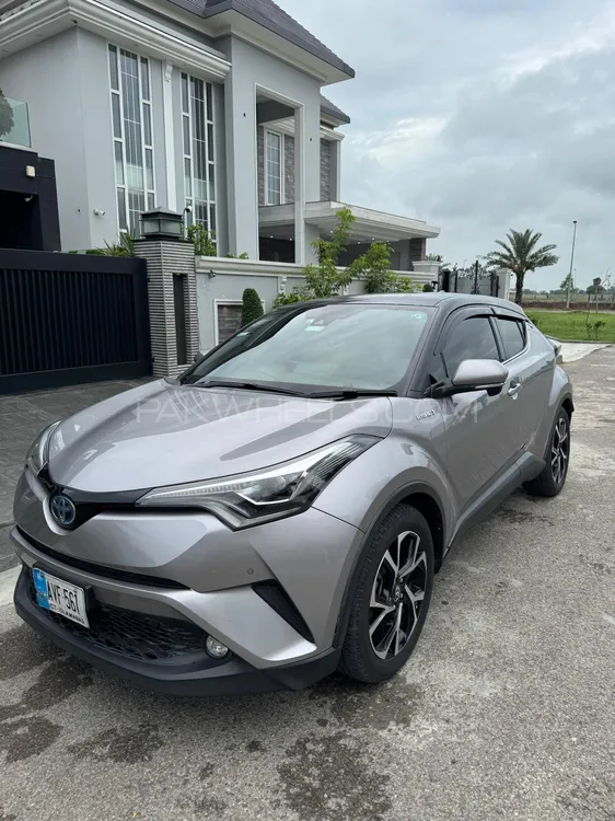 Toyota C-HR 2017 for Sale in Sialkot Image-1