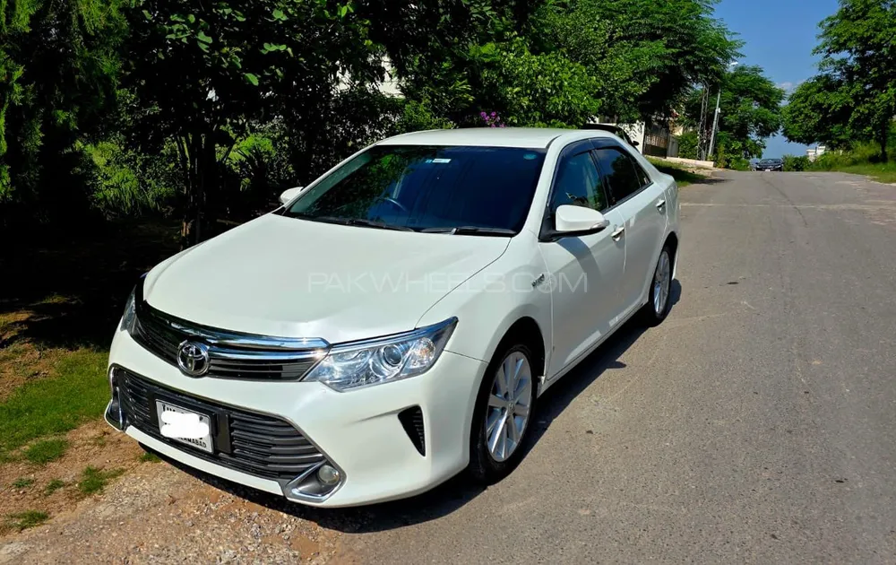 Toyota Camry 2012 for Sale in Islamabad Image-1
