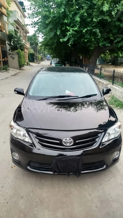 Toyota Corolla 2014 for Sale in Lahore Image-1