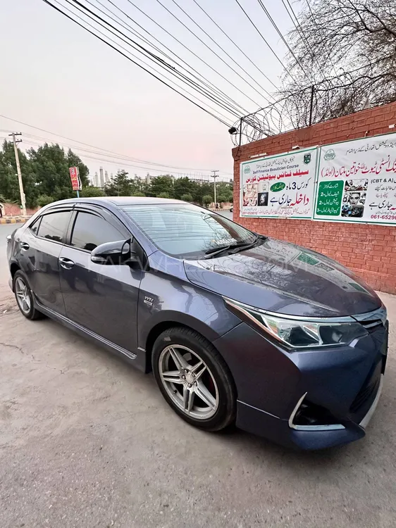 Toyota Corolla 2017 for Sale in Multan Image-1