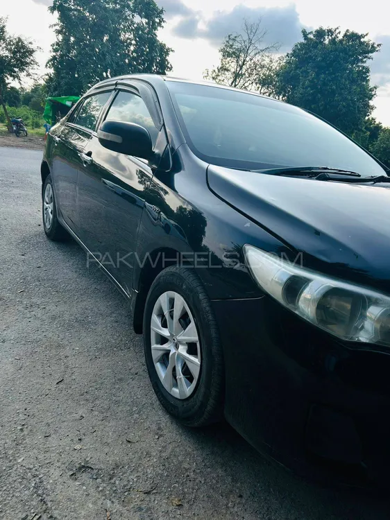 Toyota Corolla 2011 for Sale in Islamabad Image-1