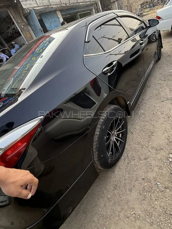 Toyota Corolla 2018 for Sale in Gujrat Image-1